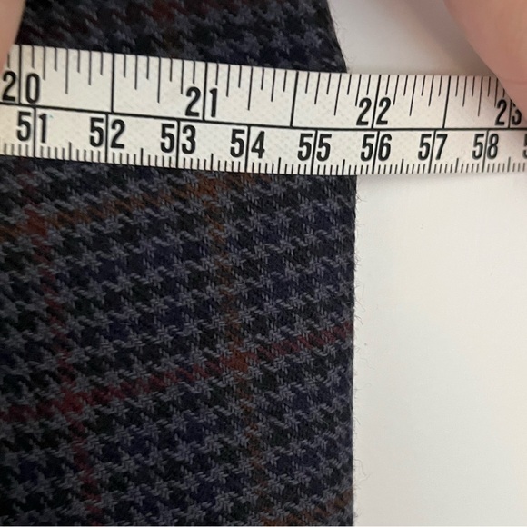 Luisa Spagnoli 100% Virgin Wool Plaid Trousers – Made in Italy, 36” Waist - Picture 8 of 8